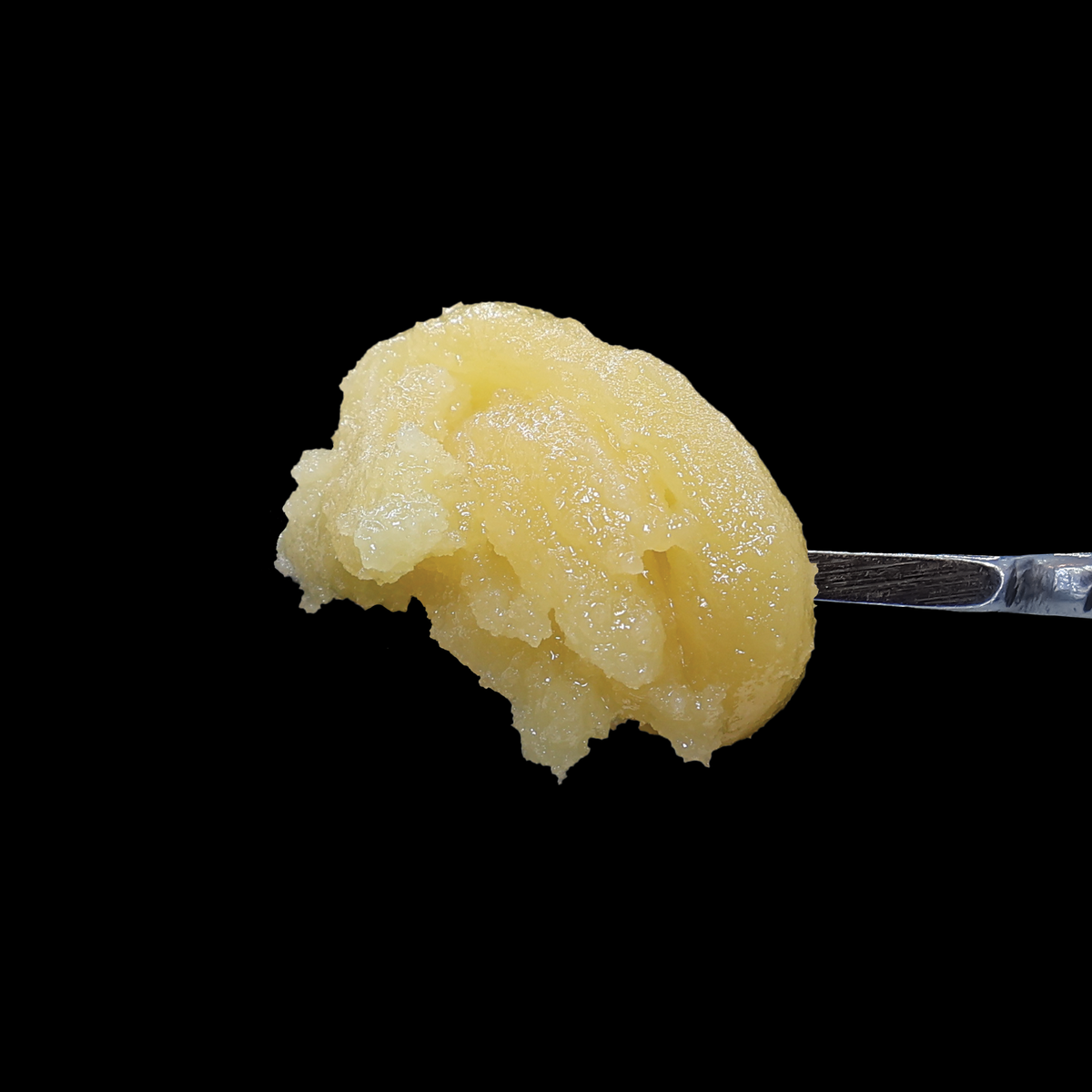THCa badder on a dab tool